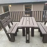 Reek View - Two Bedroom Appartement *
