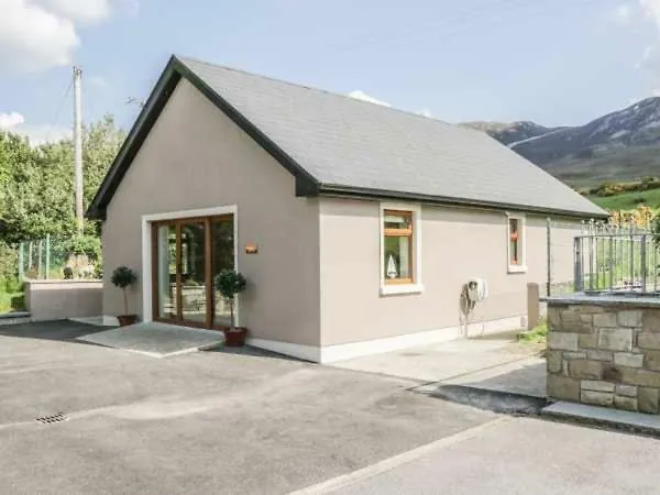 Reek View - Two Bedroom Daire